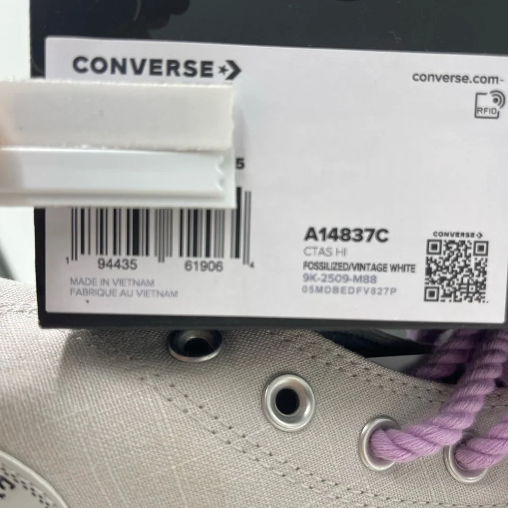 Converse High-Top Men’s A14837C
CTAS HI
FOSSILIZED/VINTAGE WHIT
NARUTO SHIPPUDEN - Picture 13 of 16